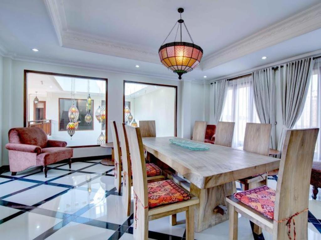 Hastinapura Residence Jimbaran Buitenkant foto