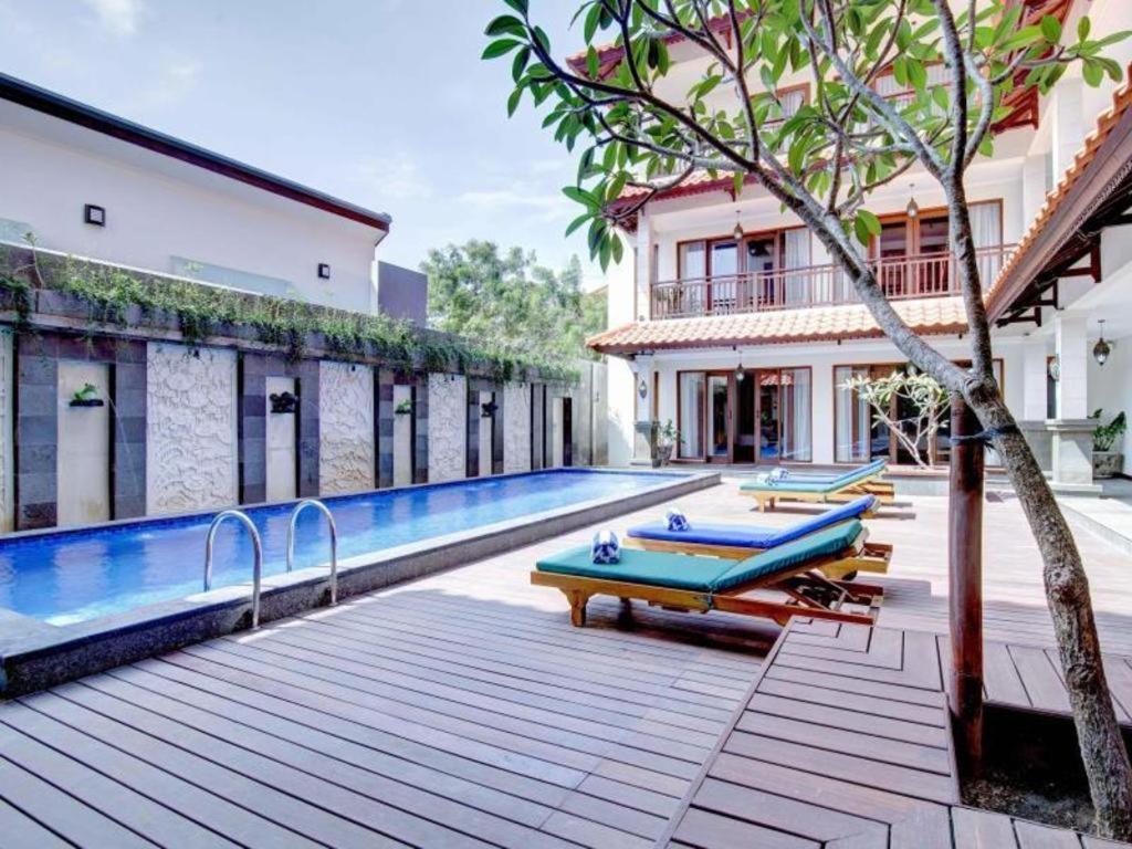 Hastinapura Residence Jimbaran Buitenkant foto