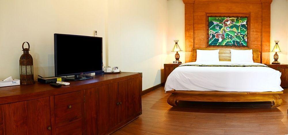 Hastinapura Residence Jimbaran Buitenkant foto